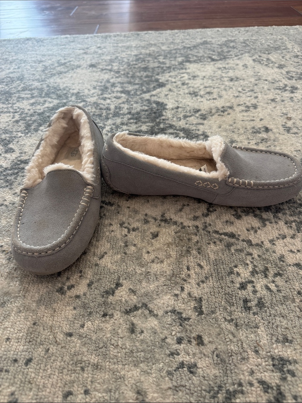 Women’s Ugg Cozy Fleece-Lined Moccasin Slippers - Gray